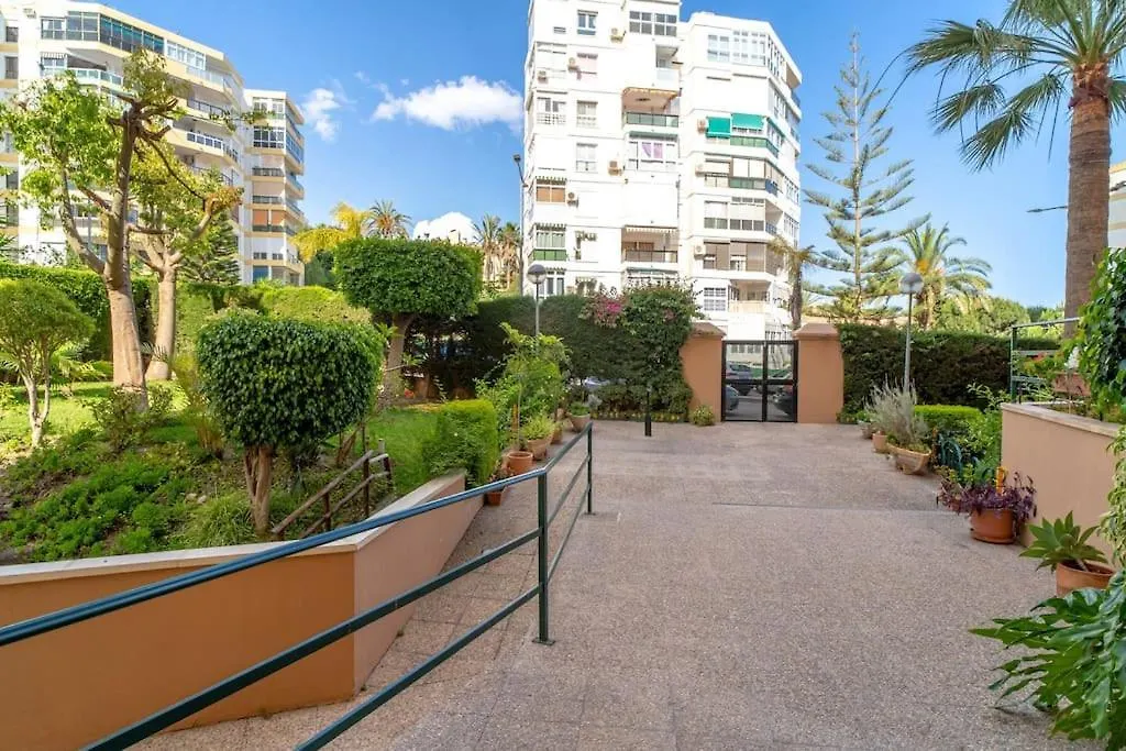 Апартаменты Desayuno Con Vistas, Parking Privado Terraza La Cala Del Moral Испания